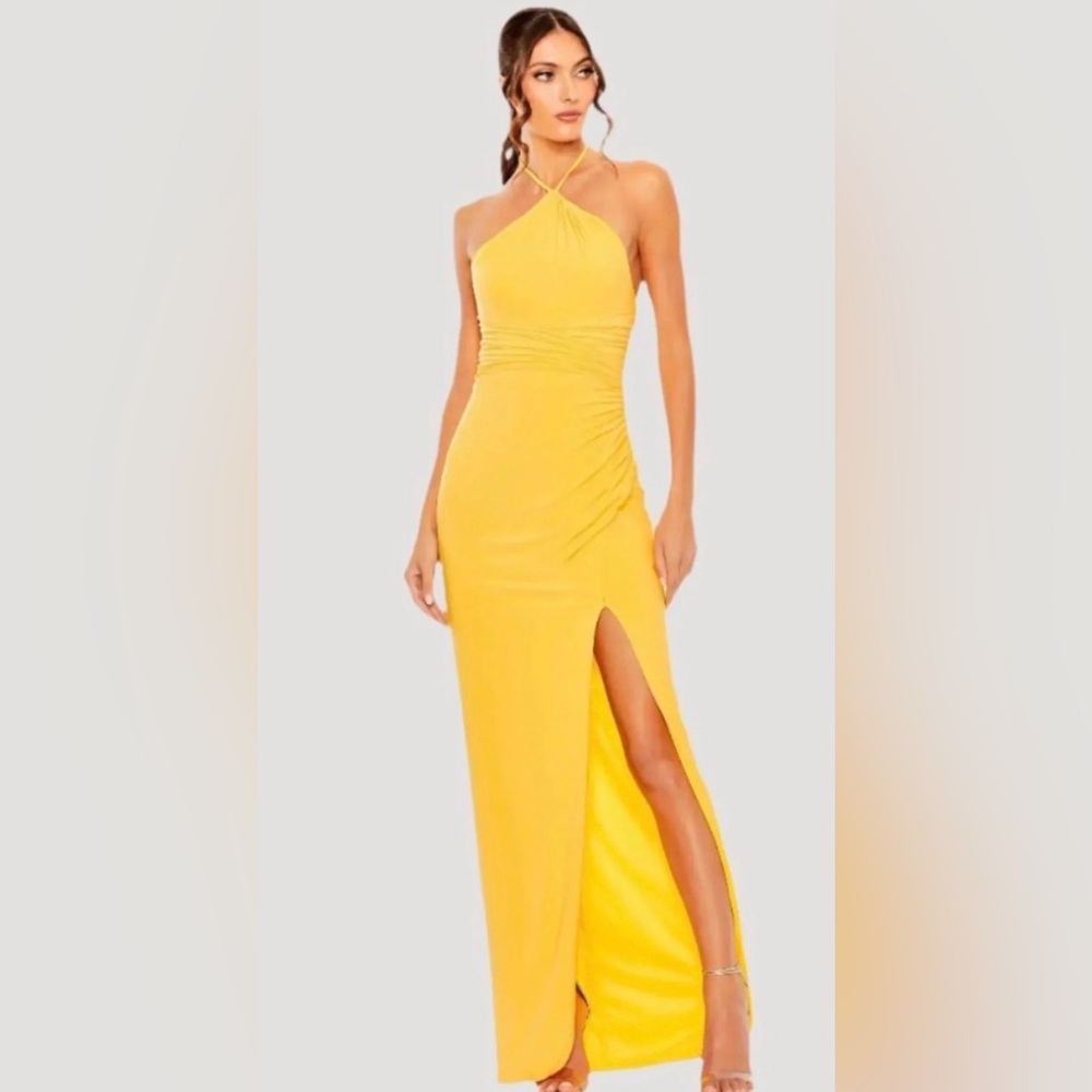 NWT Ieena Mac Duggal Yellow Halter Ruched Slit Gown‎ MSRP $398 XS